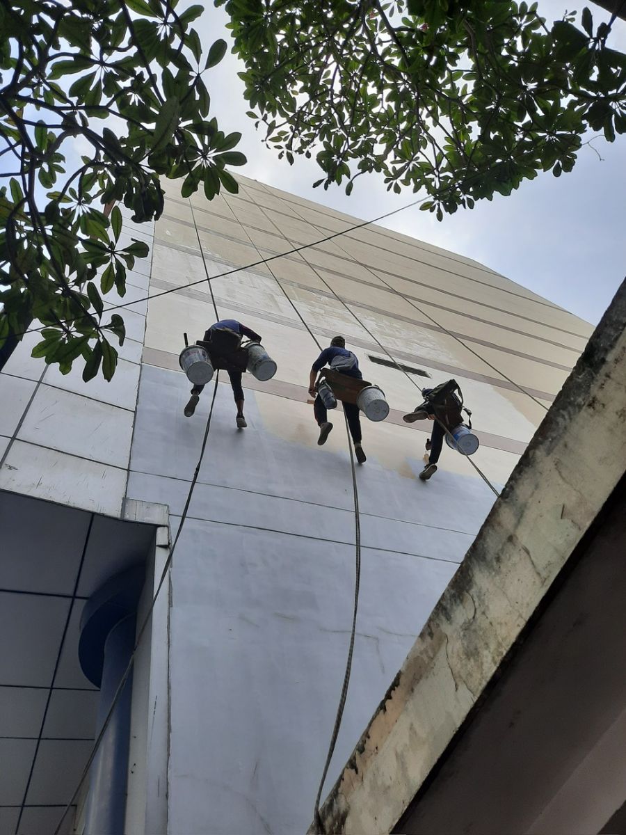 chống thấm tường và Sơn hoàn thiện