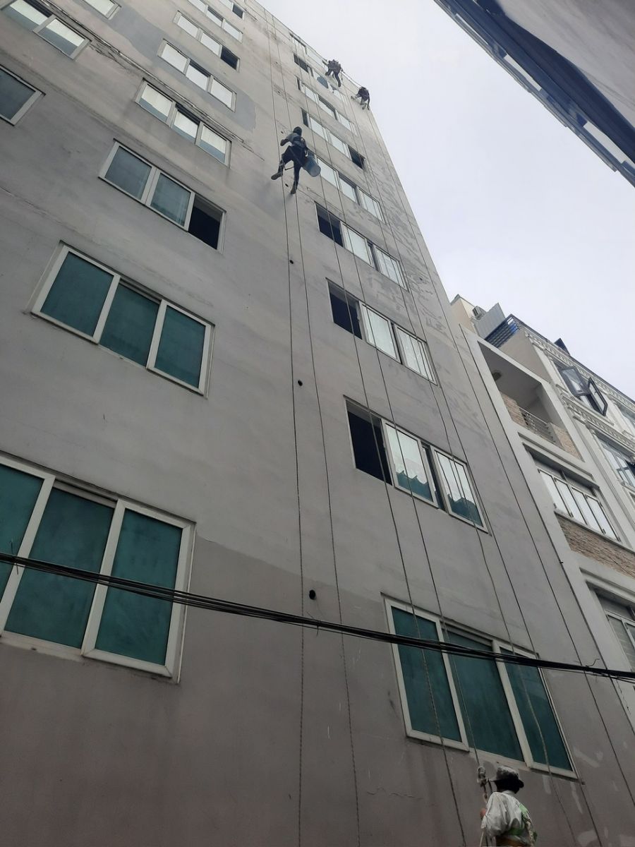 Chống thấm và Sơn hoàn thiện
